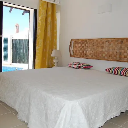 2, Great Spot Oura Beach, Вилла