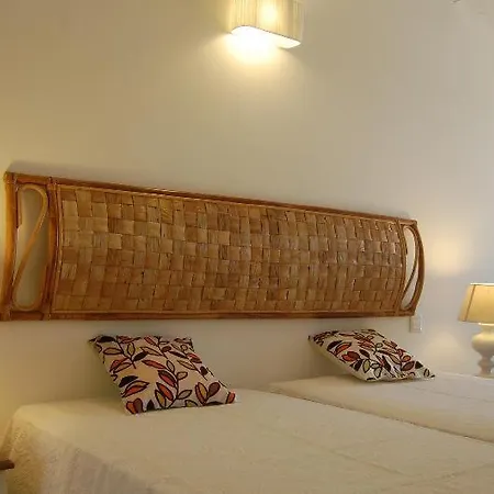 2, Cozy On Oura Beach, *