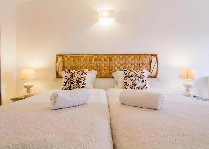 2, Great Spot Oura Beach, Villa Albufeira