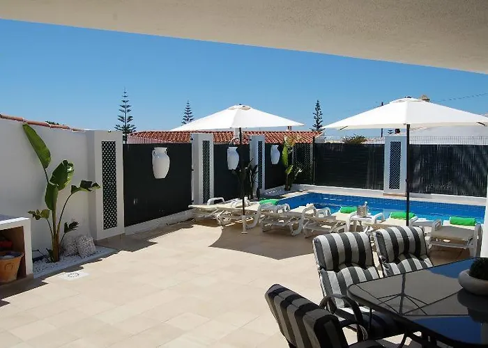 2, Great Spot Oura Beach, *